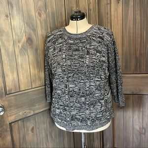Knit pullover